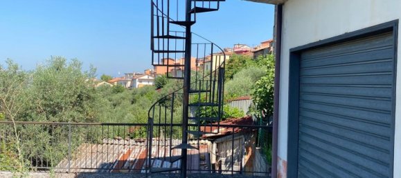 Casa de 19 divisões em Sant'Angelo all'Esca, Italy N.º 276092 8