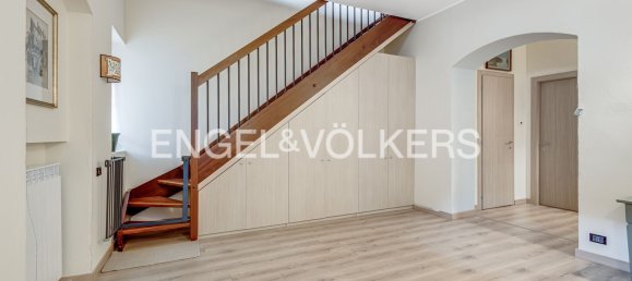 Дуплекс с 5 комнатами в Леньяно, Италия № 131306 13