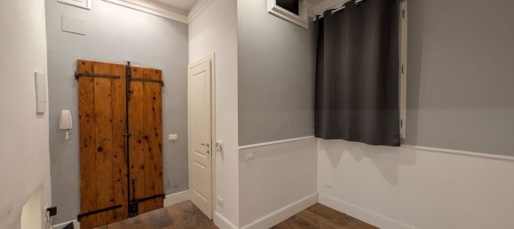 2 Schlafzimmer Doppelhaus in Florence, Italy, Nr. 338089 3