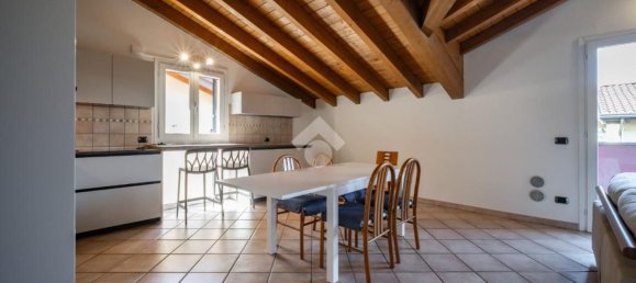 3-salle Appartement à Annone di Brianza, Italy No. 292006 20