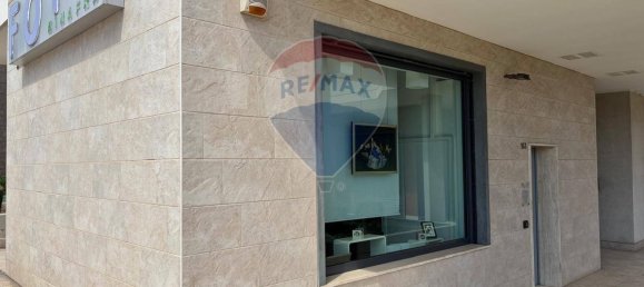 30m² Commercial property in Triggiano, Italy No. 311674 5