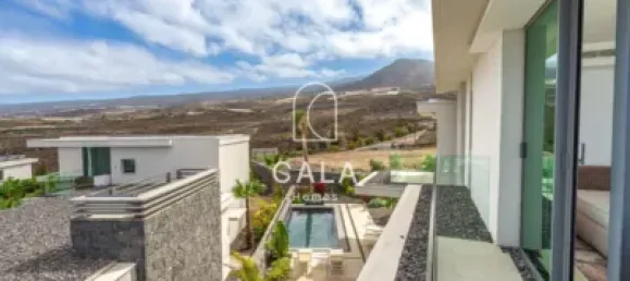 Villa T3 em Guia de Isora, Spain N.º 141919 32