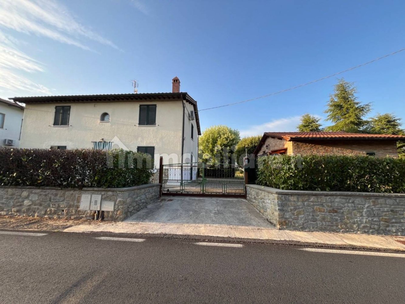 3 bedrooms Apartment in Cortona, Italy No. 308290