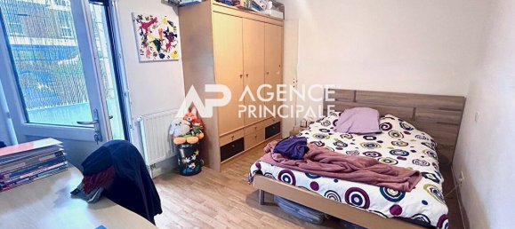 1 bedroom Apartment in La Rochelle, France No. 293809 4