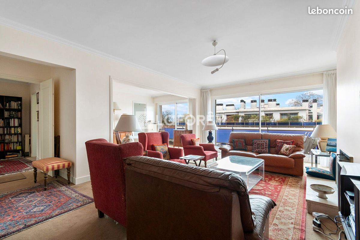 Apartamento T3 em Suresnes, France N.º 151877