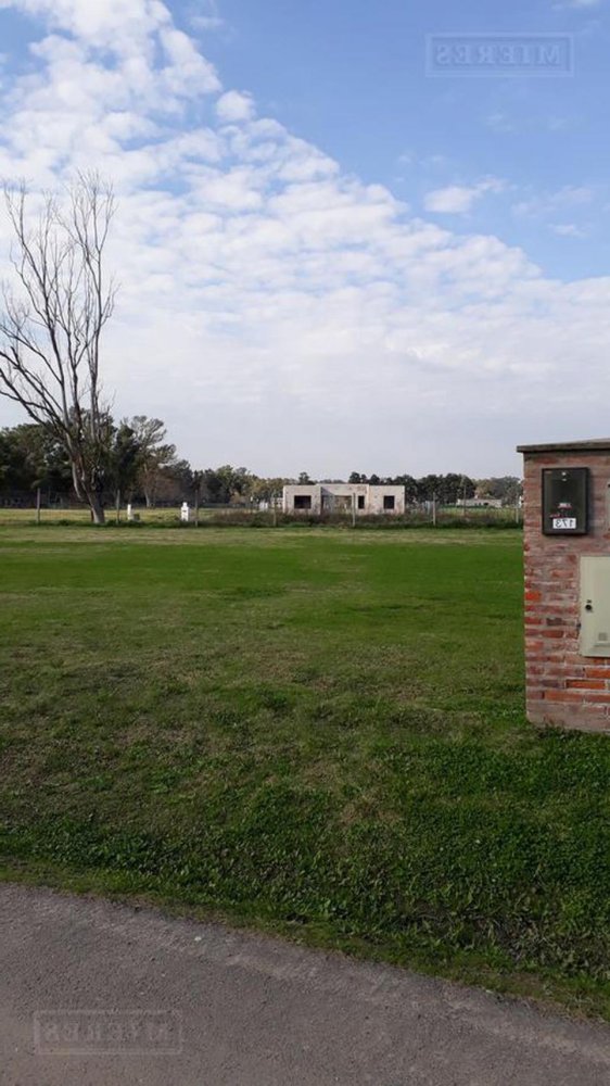  قطعة أرض في Escobar, Argentina رقم 45946