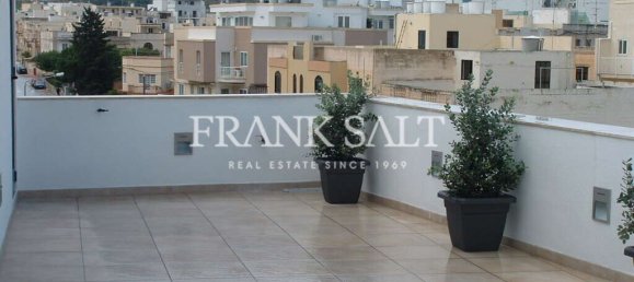 2 Schlafzimmer Penthouse in Swieqi, Malta, Nr. 3343 6