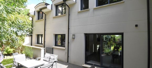 4 bedrooms House in Chatou, France No. 184180 16