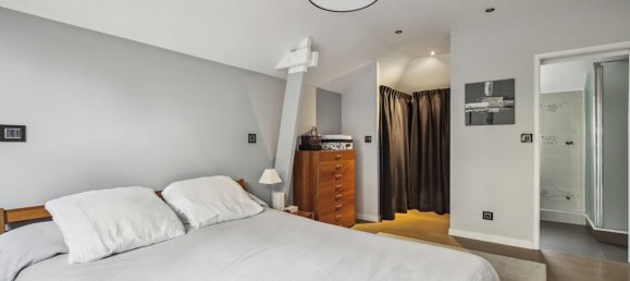 4 bedrooms House in Chatou, France No. 184180 9