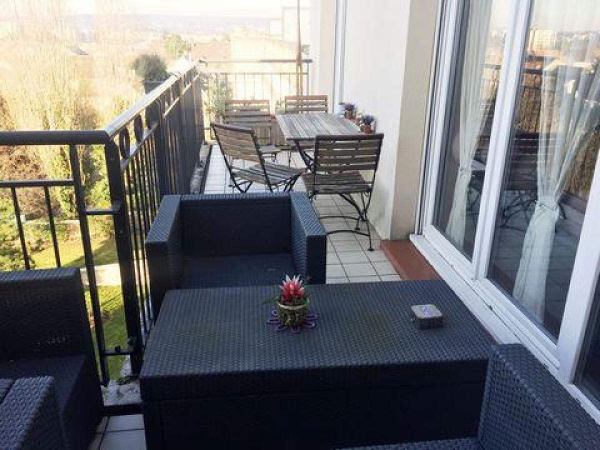 Apartamento com 2 quartos em condomínio em Franconville, France N.º 36629