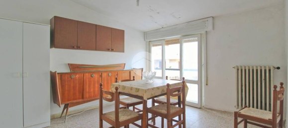 2 bedrooms Penthouse in Roseto degli Abruzzi, Italy No. 272712 3