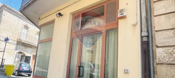 1 room Commercial property in Modica, Italy No. 261692 3