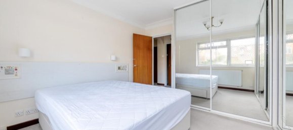 2 bedrooms Apartment in London, United Kingdom No. 13478 8