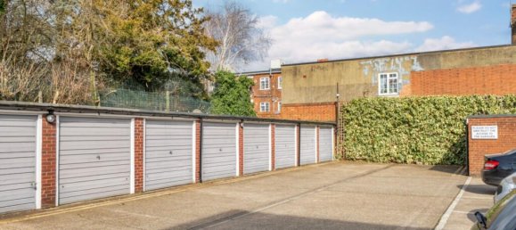 2 bedrooms Apartment in London, United Kingdom No. 13478 5