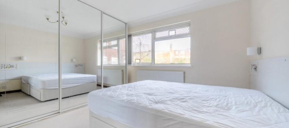 2 bedrooms Apartment in London, United Kingdom No. 13478 7