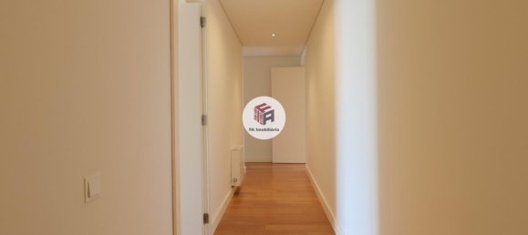 4 bedrooms Apartment in Matosinhos, Portugal No. 135616 20