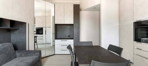 1 chambre Appartement à Milan, Italy No. 307764 8