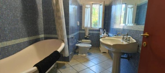 4 Schlafzimmer Villa in Latina, Italy, Nr. 308562 49