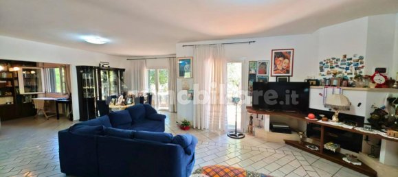 4 Schlafzimmer Villa in Latina, Italy, Nr. 308562 39
