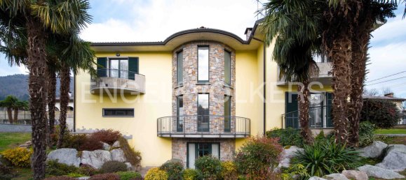 Villa de 3 dormitorios en Cugliate-Fabiasco, Italy No. 130989 3