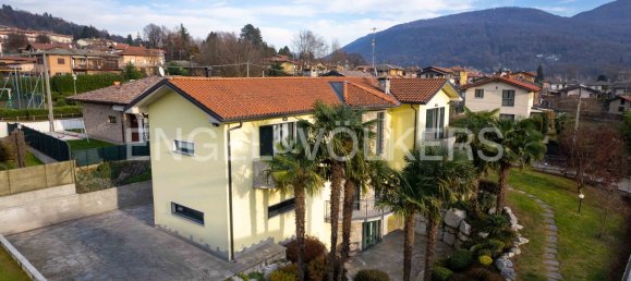 Villa de 3 dormitorios en Cugliate-Fabiasco, Italy No. 130989 6