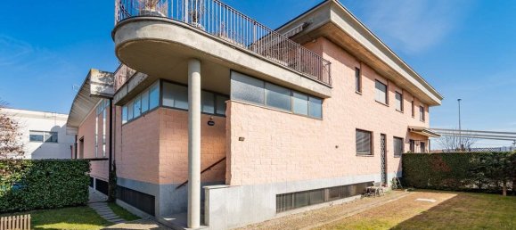 Lagerhaus in Cuneo, Italy 593m², Nr. 174530 25