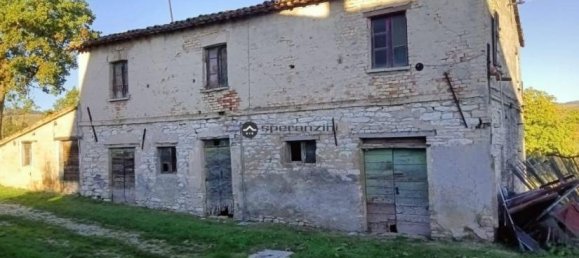 4 Schlafzimmer Villa in Isola del Piano, Italy, Nr. 156236 8