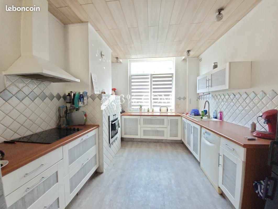 4 bedrooms House in Halluin, France No. 266861