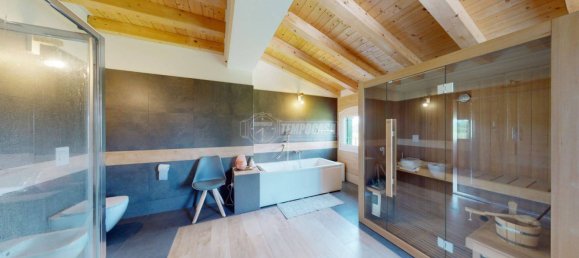 10 bedrooms House in Abano Terme, Italy No. 155919 2