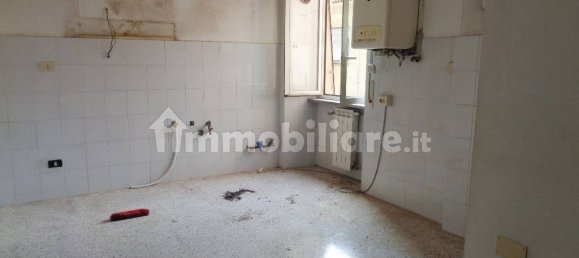 3 bedrooms Apartment in Bracciano, Italy No. 103037 3