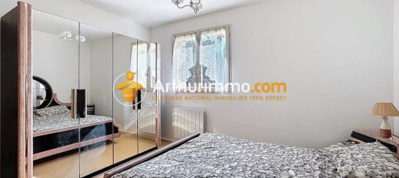 3 bedrooms House in L'Isle-d'Abeau, France No. 203838 15