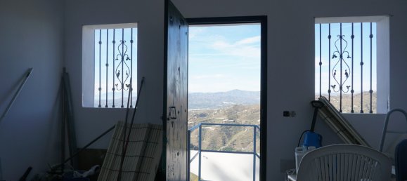 5 غرف نوم منزل في Sayalonga, Spain رقم 50381 25