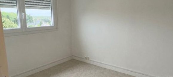 3 bedrooms Apartment in Le Mee-sur-Seine, France No. 330406 9