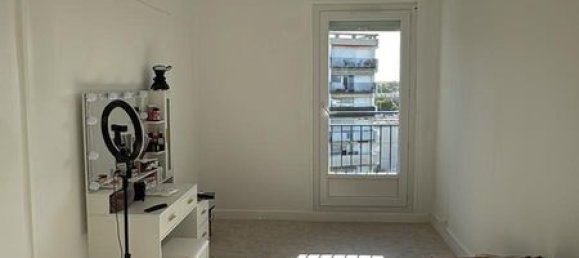 3 bedrooms Apartment in Le Mee-sur-Seine, France No. 330406 7