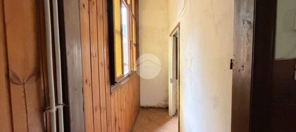 4 rooms House in Esine, Italy No. 314791 8