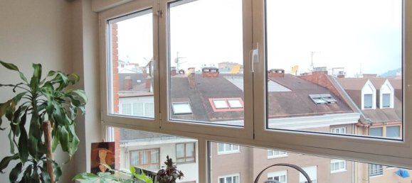 3 bedrooms Apartment in Oviedo, Spain No. 169945 8