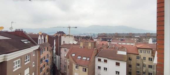 3 bedrooms Apartment in Oviedo, Spain No. 169945 40