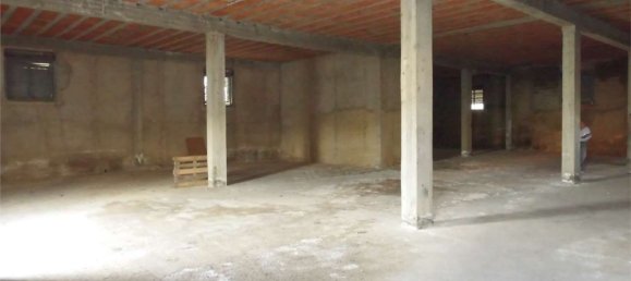 430m² Warehouse in Agrigento, Italy No. 141133 2