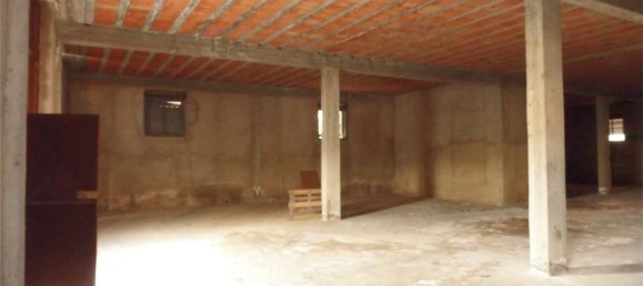 430m² Warehouse in Agrigento, Italy No. 141133 7