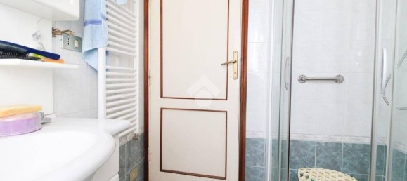 2 Schlafzimmer Wohnung in Livorno, Italy, Nr. 286033 21