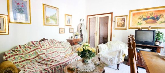 2 Schlafzimmer Wohnung in Livorno, Italy, Nr. 286033 13
