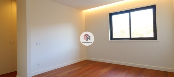 3 bedrooms Apartment in Matosinhos, Portugal No. 161692 12