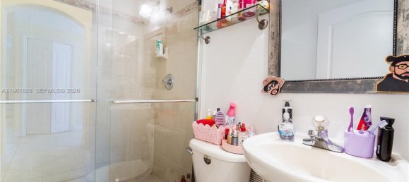 4 Schlafzimmer Villa in Miami, USA, Nr. 615300 10