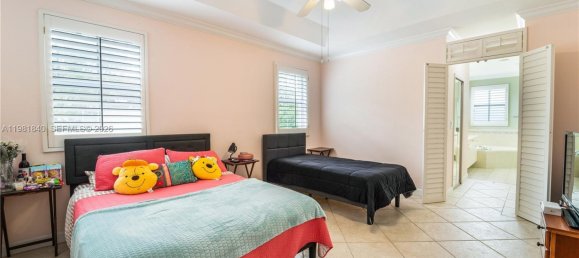 4 Schlafzimmer Villa in Miami, USA, Nr. 615300 2