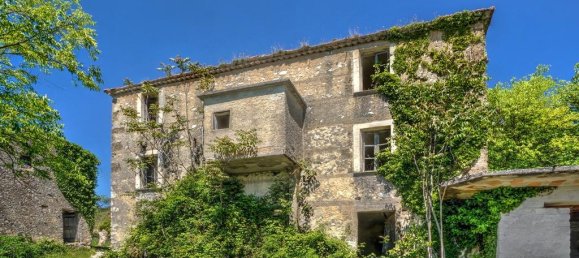 5 bedrooms Villa in Alvito, Italy No. 67249 6