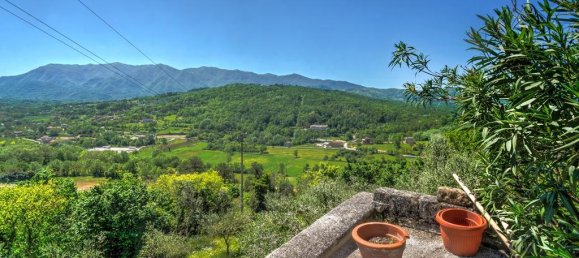 5 bedrooms Villa in Alvito, Italy No. 67249 11