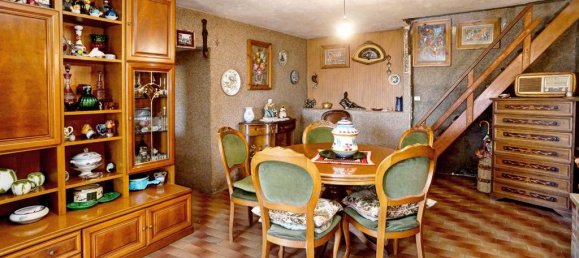 5 bedrooms Villa in Alvito, Italy No. 67249 22