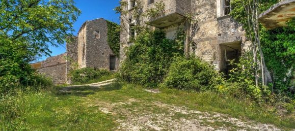 5 bedrooms Villa in Alvito, Italy No. 67249 32