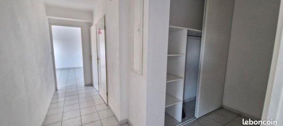 2 chambres Appartement à Amiens, France No. 56160 17