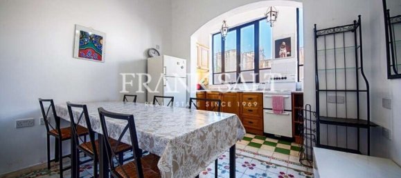 3 bedrooms Townhouse in Birgu, Malta No. 8421 4